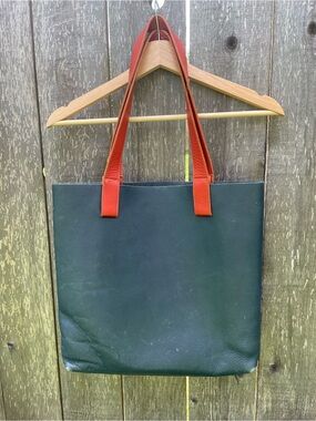 Myers Collective Two-Tone Leather Tote Bag in Dark Blue with Chestnut Handles